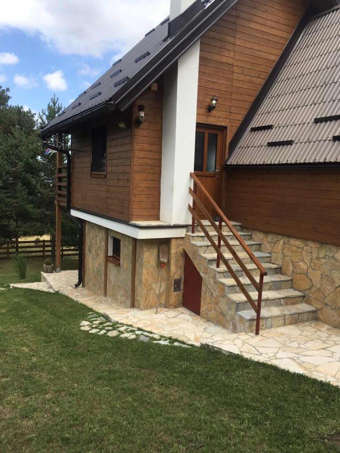 Apartmani Tornik-Planinska Kuca Zdravkovic Dobroselica Exterior foto