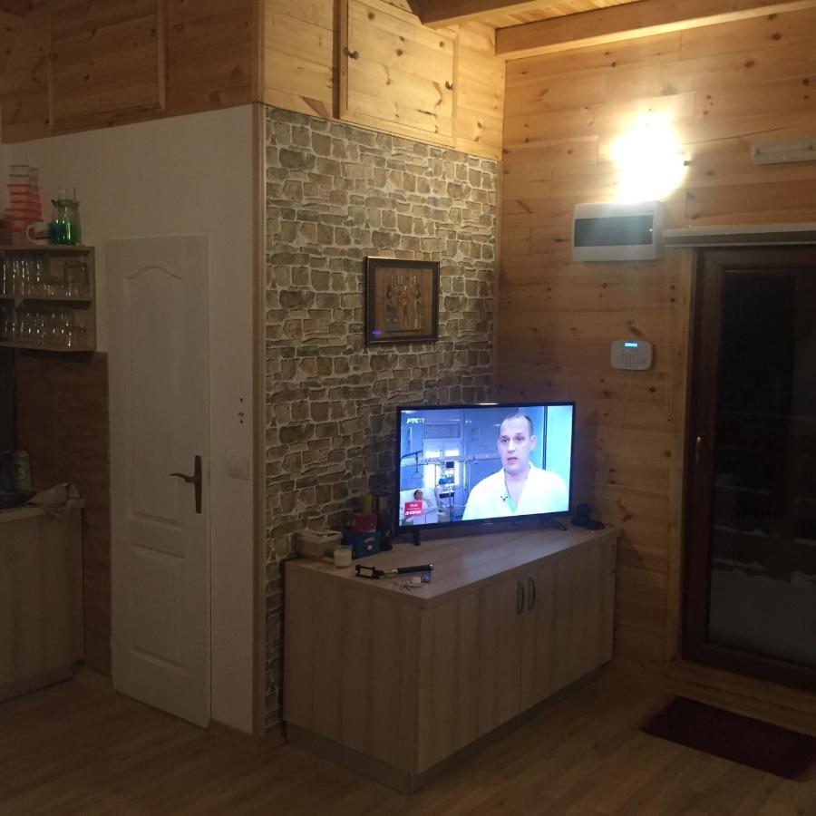 Apartmani Tornik-Planinska Kuca Zdravkovic Dobroselica Exterior foto